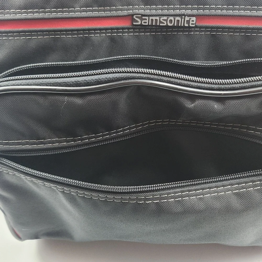 Vintage Samsonite Oyster Black Shoulder Bag Red Trim Medium‎ Travel Luggage 1987